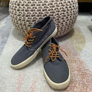 American Eagle (AEO) Mens High Top Sneakers Size 11 Gray &Rope Laces Gently Used